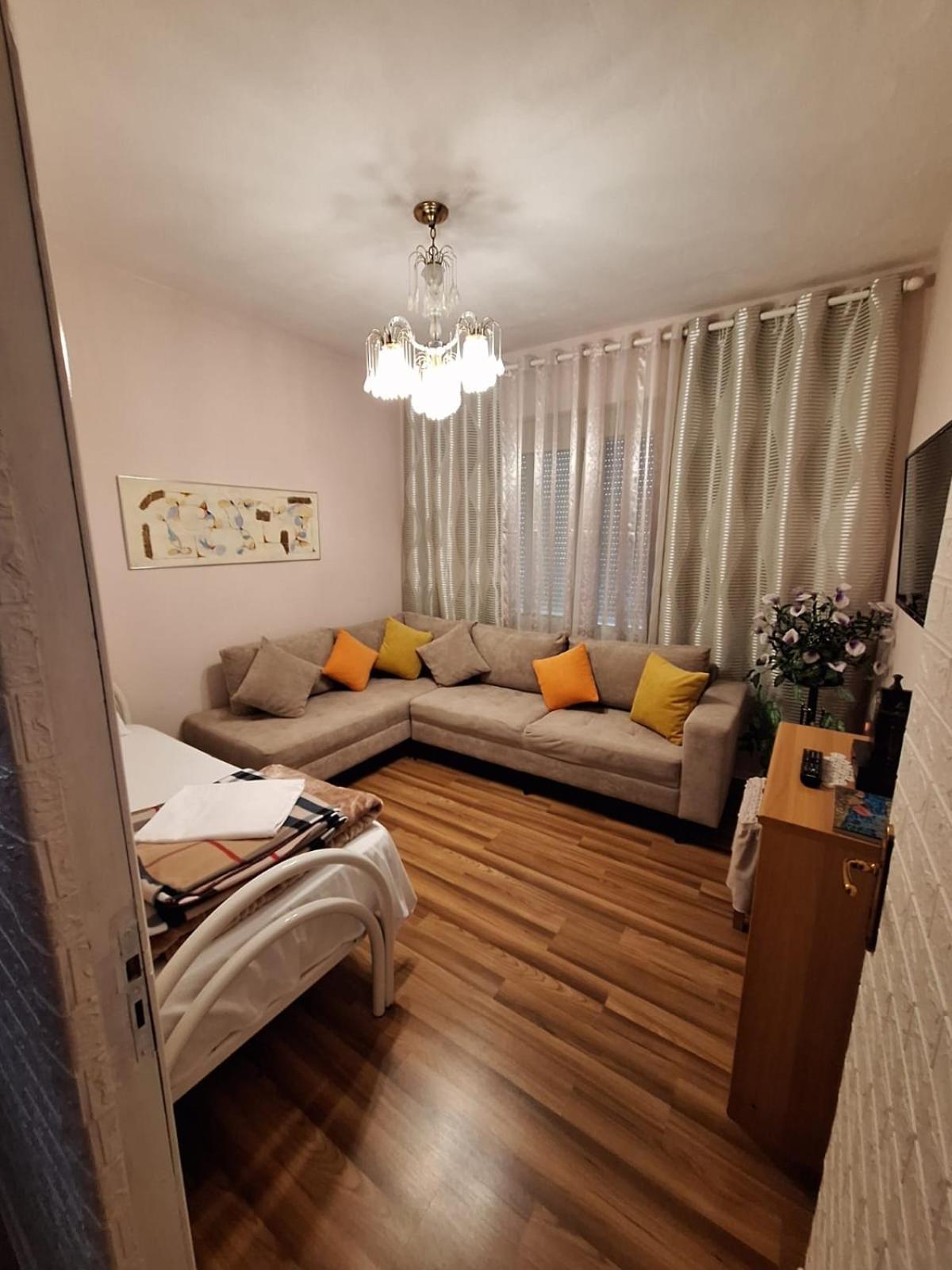 Apartment Cozyflat In The Middle Of Tirana